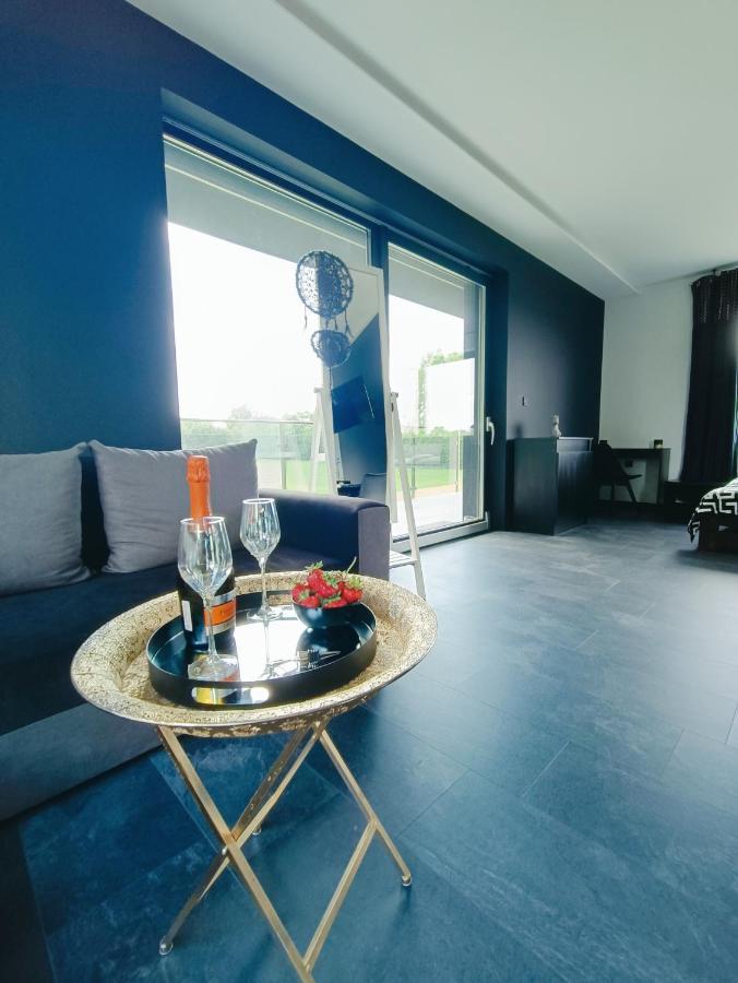 Modern Rancho - Apartamenty Nad Rzeka, Przy Stadninie Koni Kruszyna  Εξωτερικό φωτογραφία