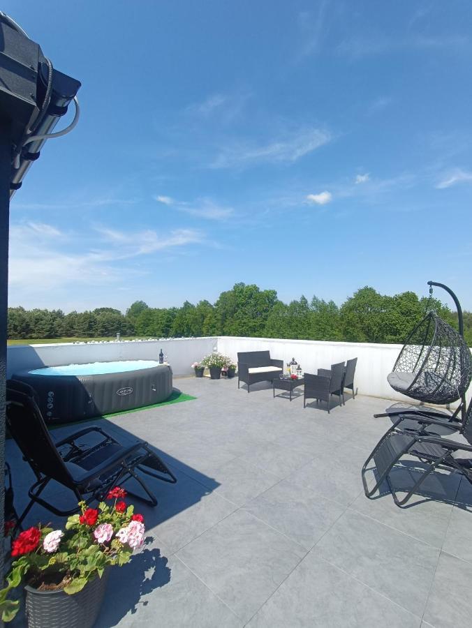 Modern Rancho - Apartamenty Nad Rzeka, Przy Stadninie Koni Kruszyna  Εξωτερικό φωτογραφία