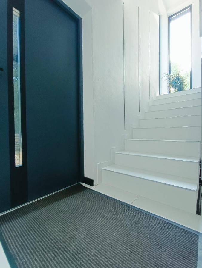 Modern Rancho - Apartamenty Nad Rzeka, Przy Stadninie Koni Kruszyna  Εξωτερικό φωτογραφία