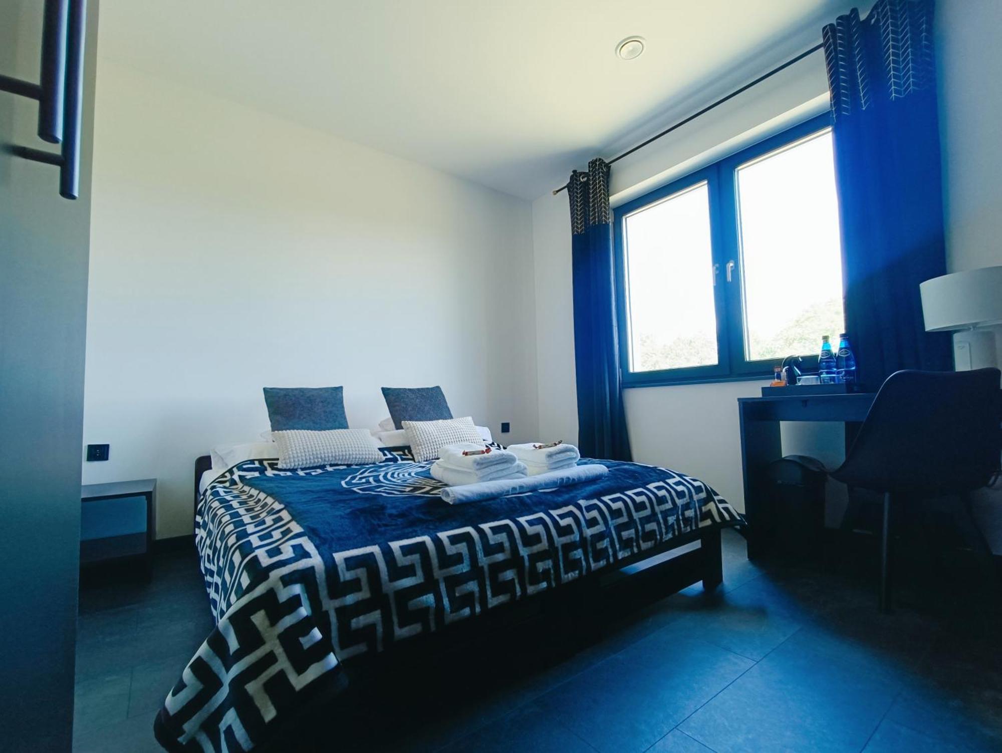Modern Rancho - Apartamenty Nad Rzeka, Przy Stadninie Koni Kruszyna  Εξωτερικό φωτογραφία