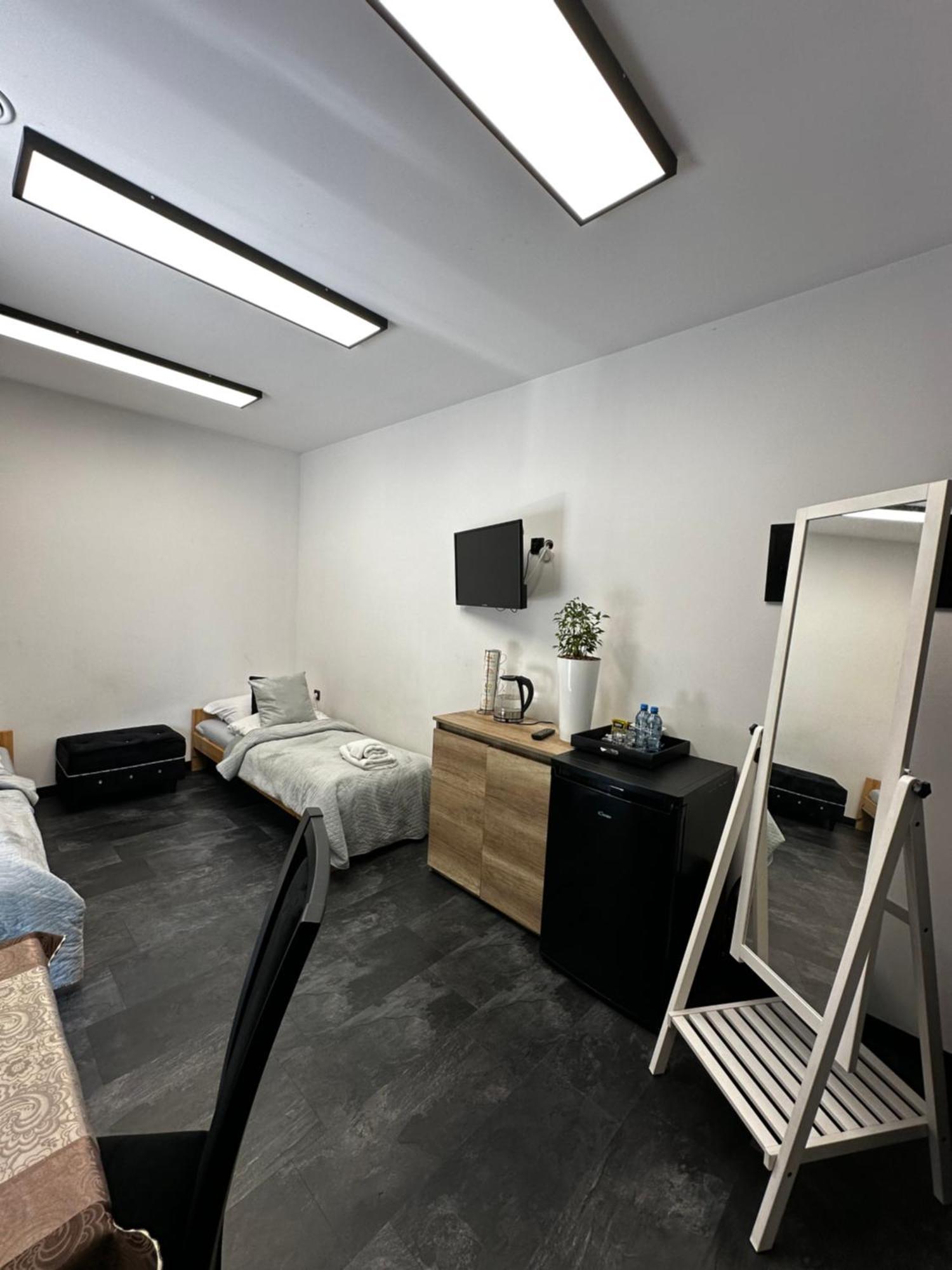 Modern Rancho - Apartamenty Nad Rzeka, Przy Stadninie Koni Kruszyna  Εξωτερικό φωτογραφία